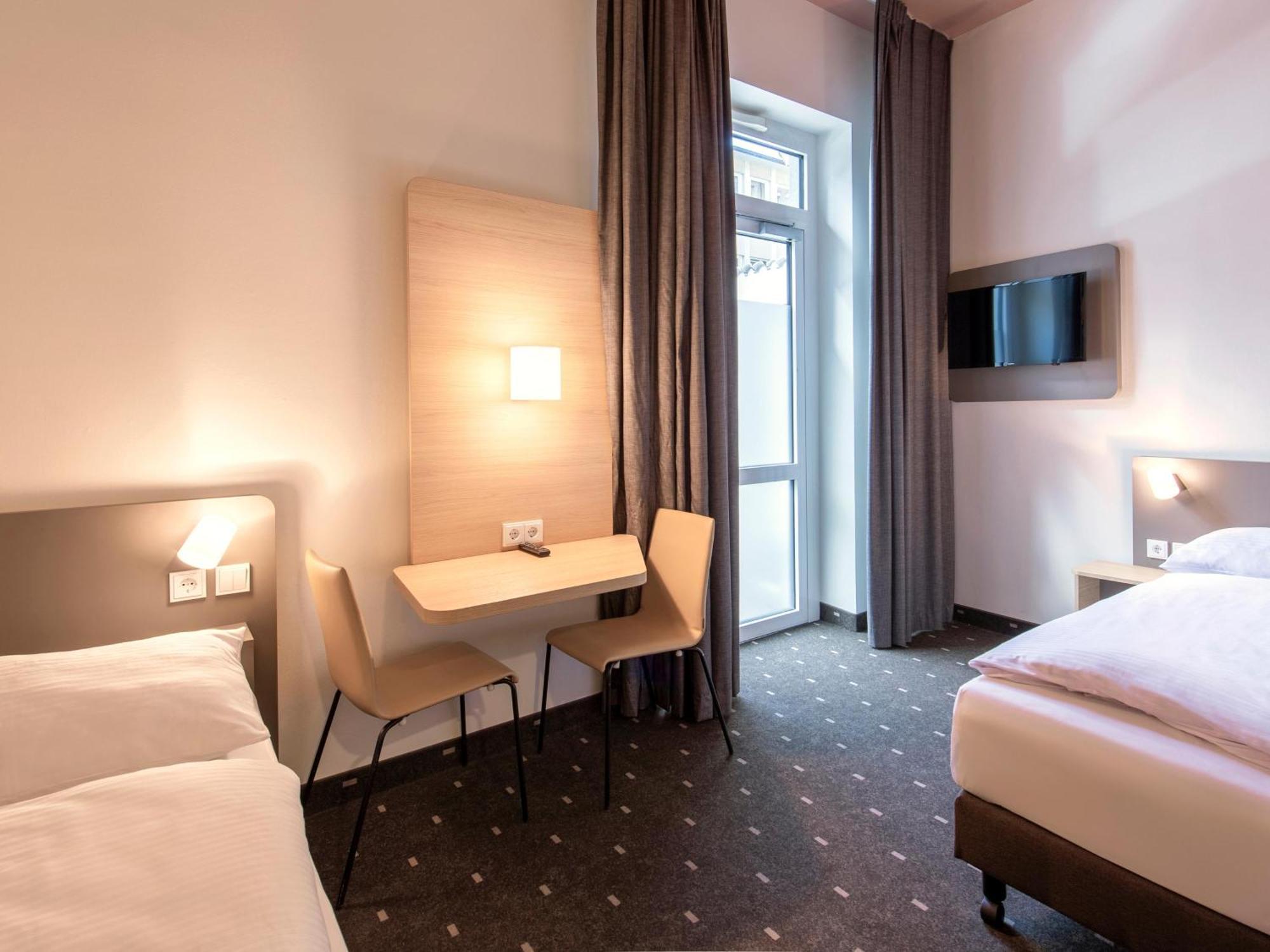 B&B Hotel Nuernberg-Hbf Eksteriør billede